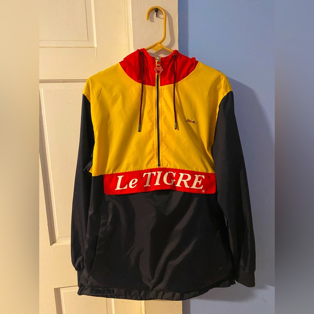 Le Tigre Hooded Pull-Over. Navy, Canary Yellow, Red. Men’s Medium.